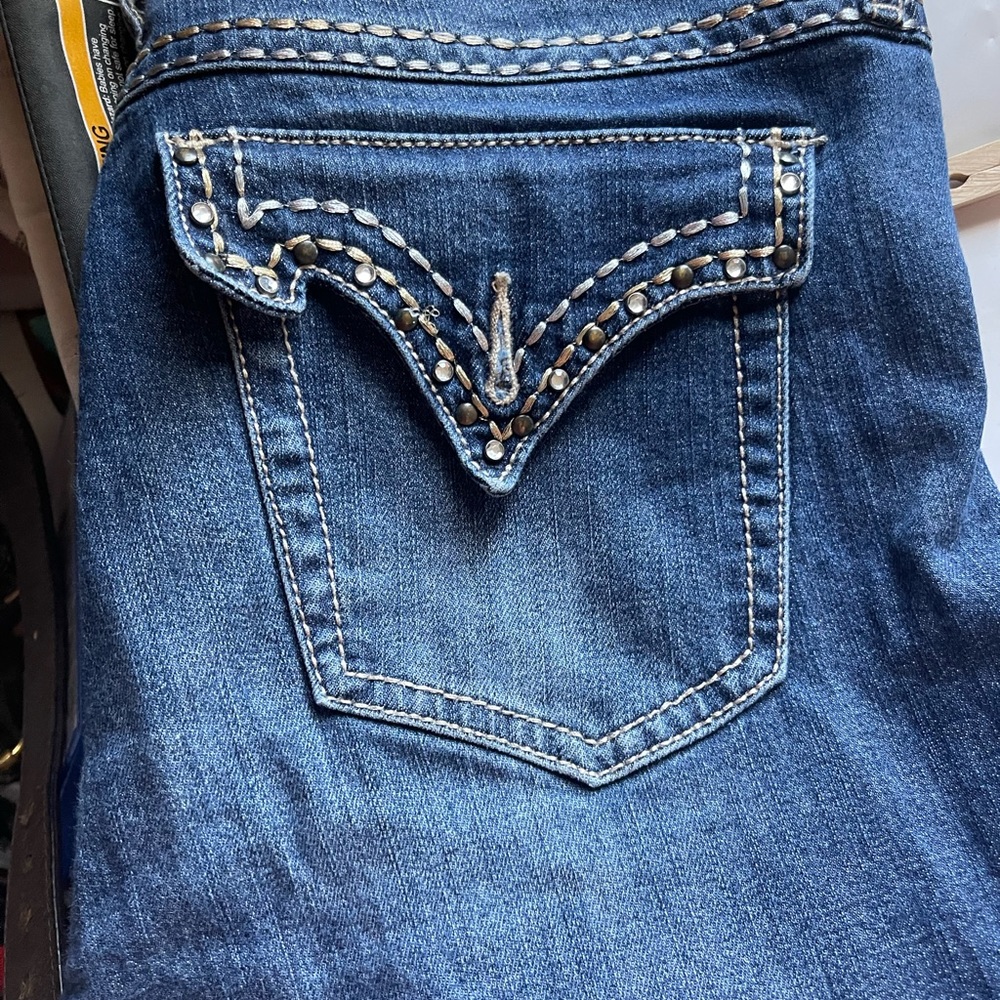 Jeans - Picture 4 of 4